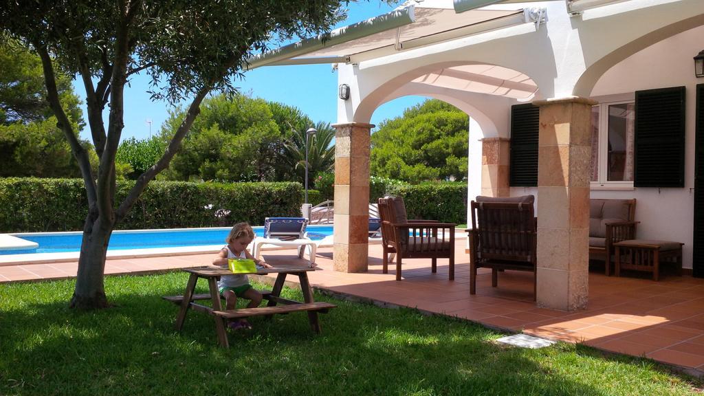 Villa Violeta Cala'N Blanes  Szoba fotó