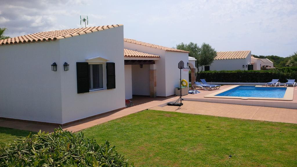 Villa Violeta Cala'N Blanes  Szoba fotó